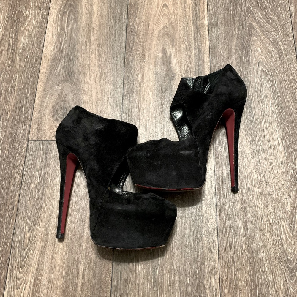 Christian Louboutin Black Suede Booties 38 1/2 - Picture 4 of 12
